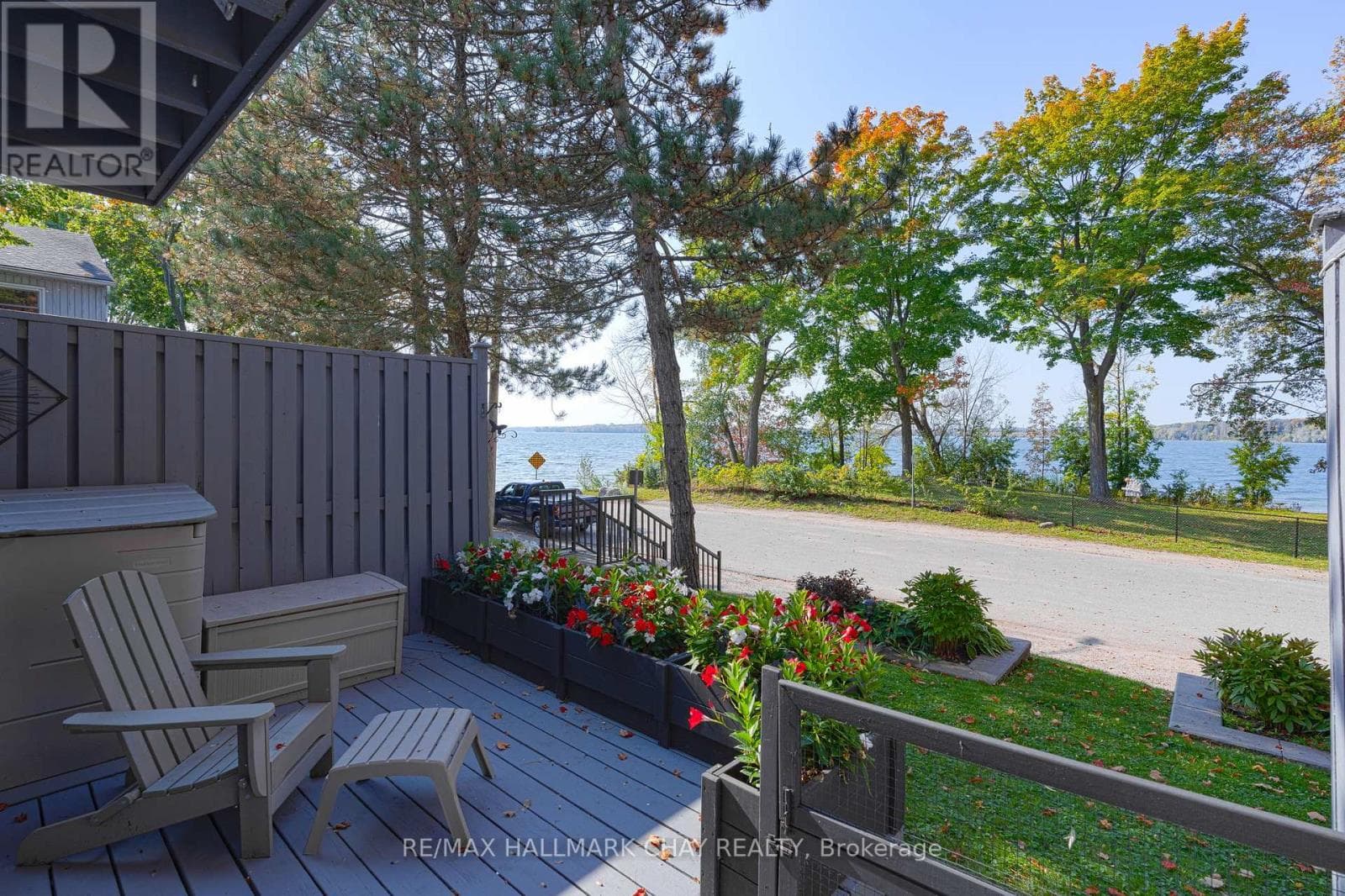 1 OLIVE CRESCENT UNIT 4, Toronto — photo 4