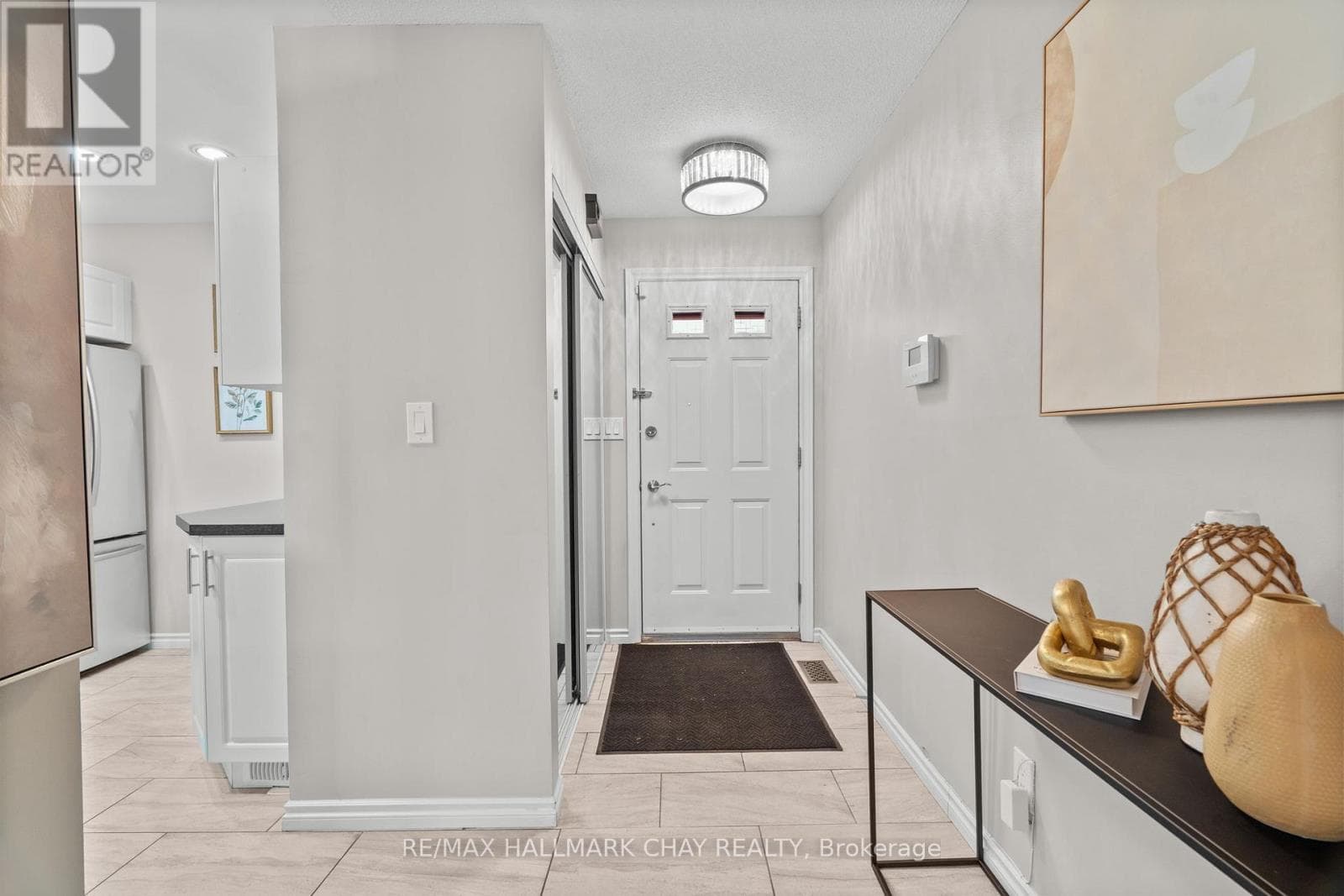 1 OLIVE CRESCENT UNIT 4, Toronto — photo 5