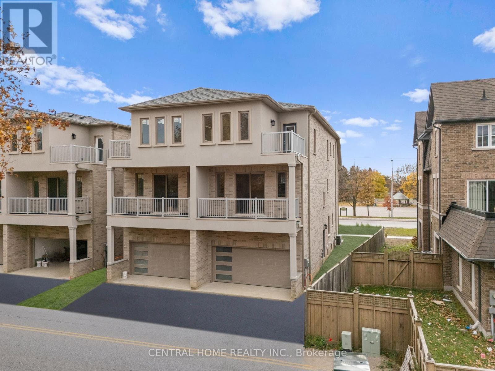 2946-2956 ELGIN MILLS ROAD E, Toronto — photo 2