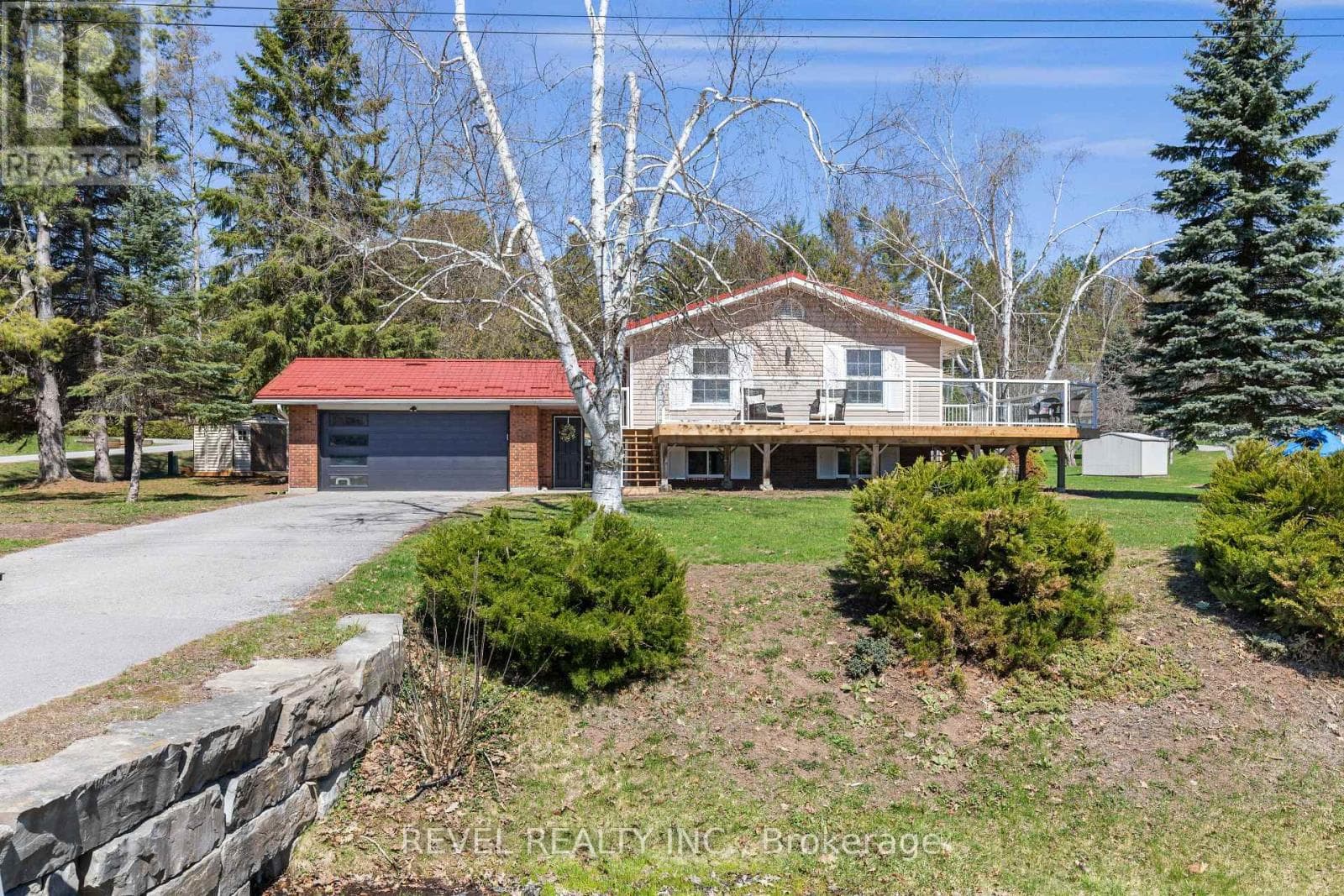 13 PIRATES GLEN DRIVE in 