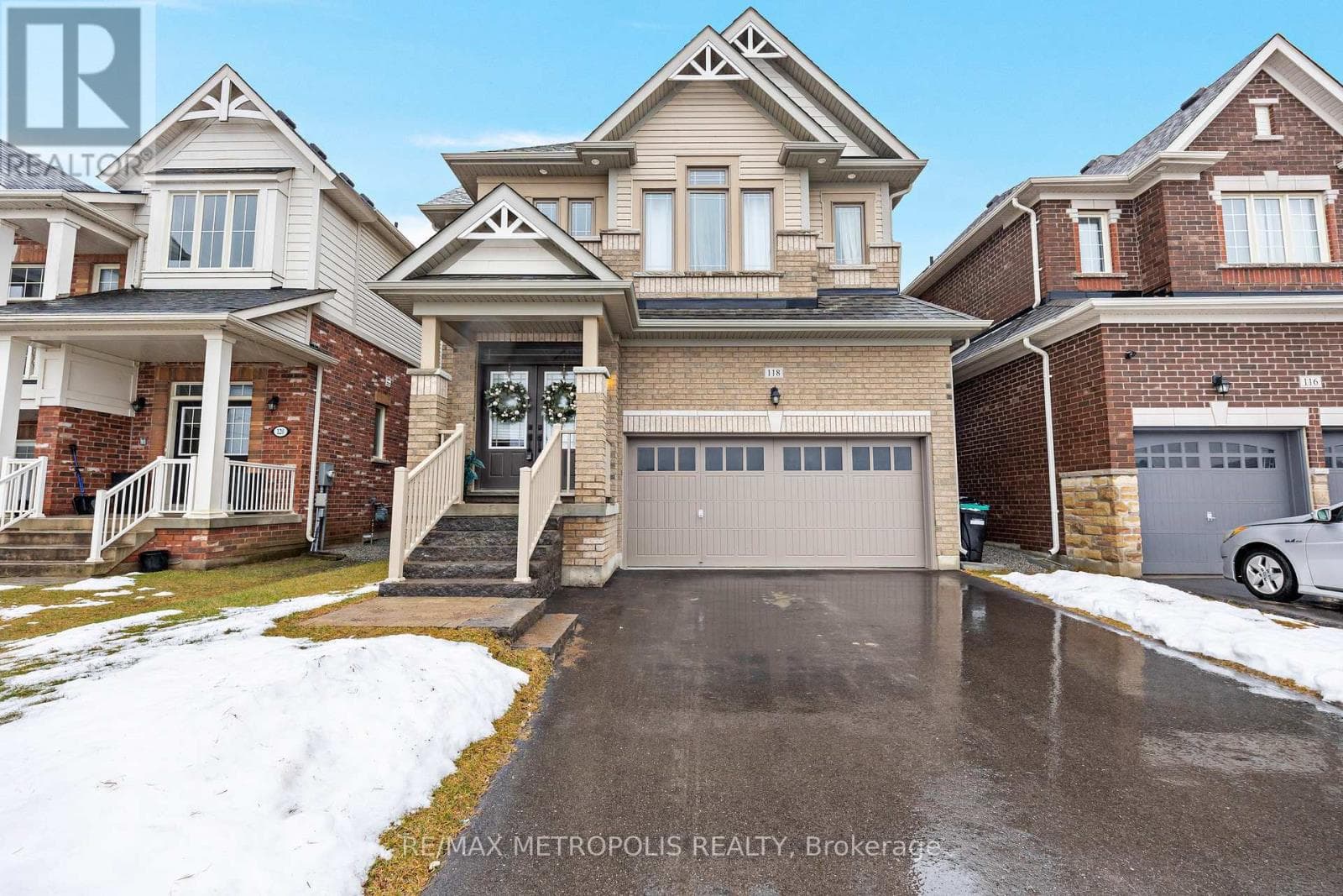 118 LORNE THOMAS PLAZA, Toronto — photo 2