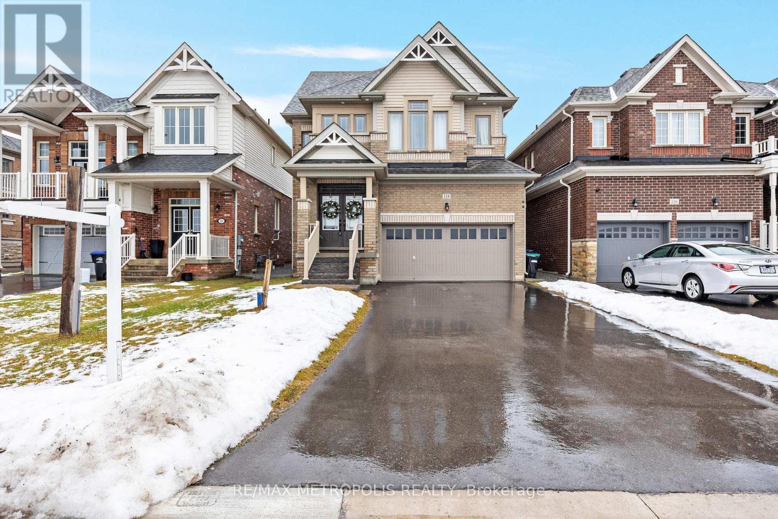 118 LORNE THOMAS PLAZA, Toronto — photo 4
