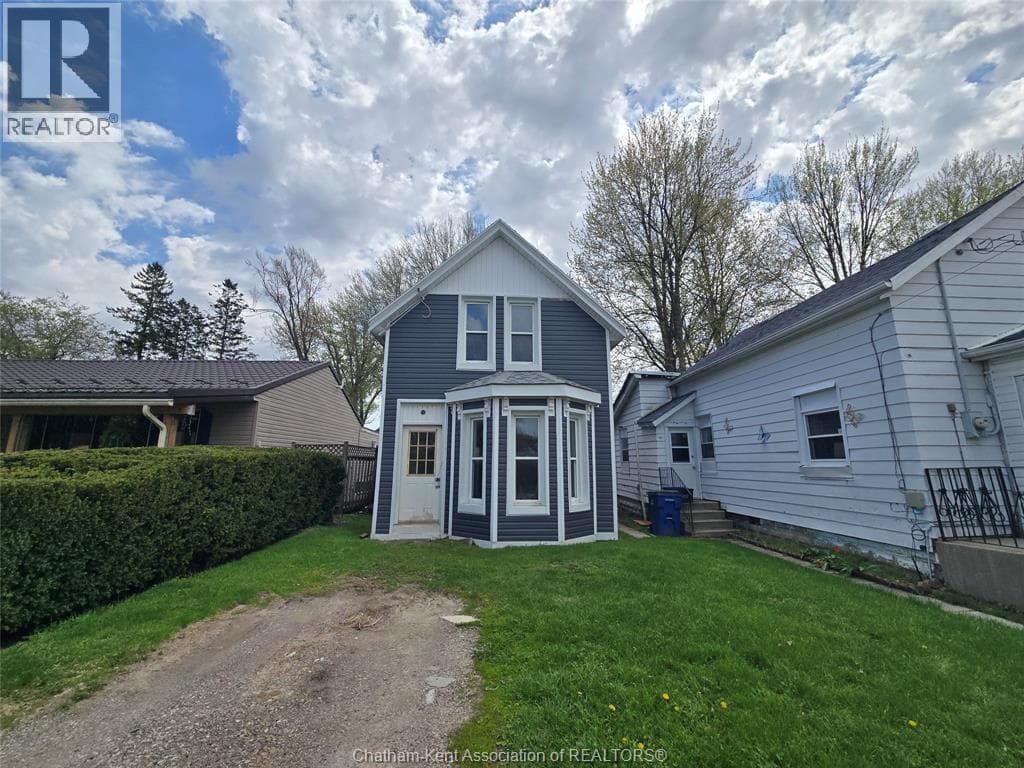 42 KIRK STREET, Chatham Kent — photo 2