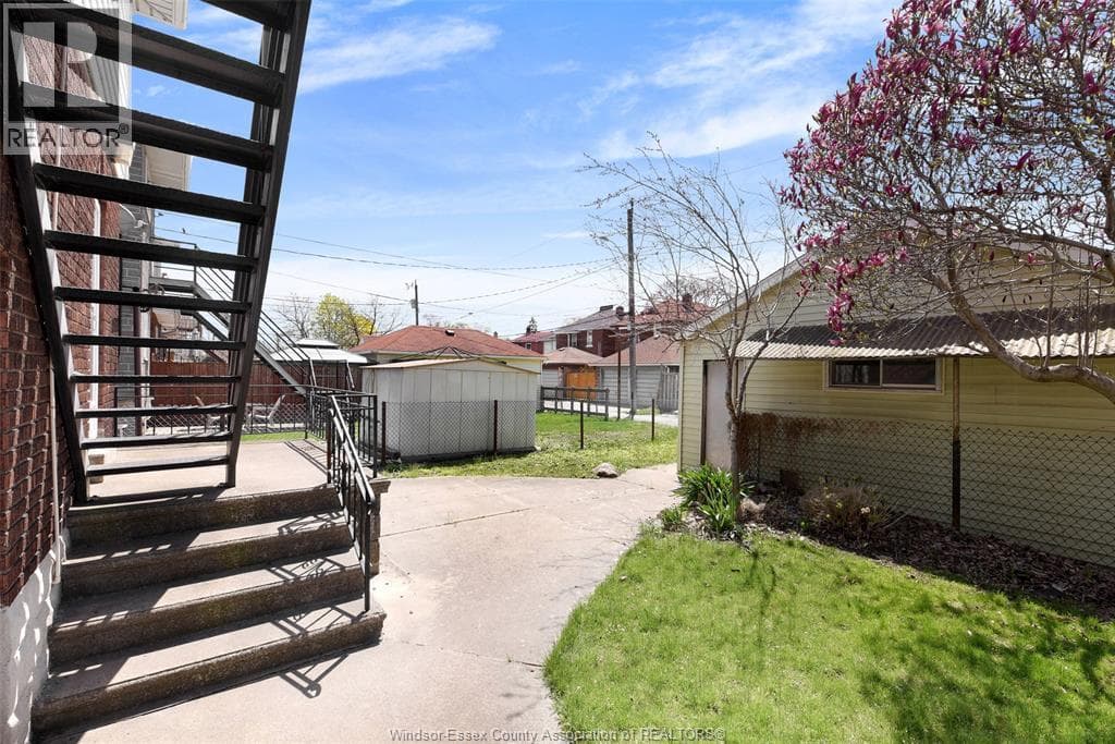 1069 MARENTETTE AVENUE Unit# UPPER, Windsor — photo 4