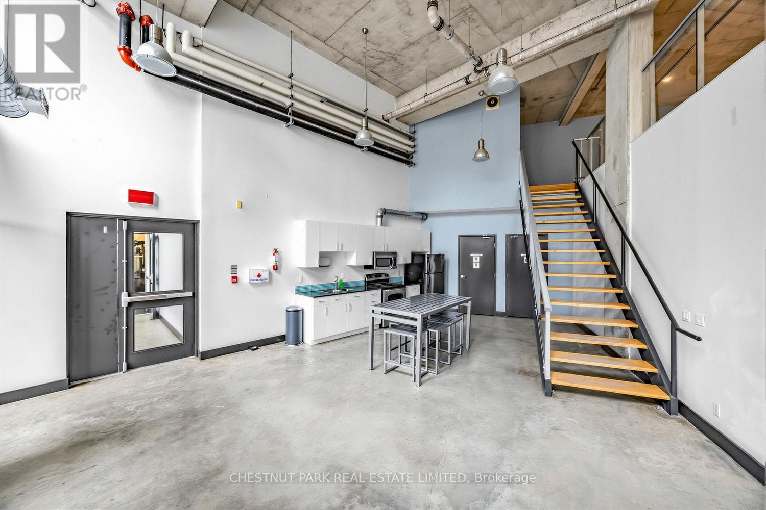 301 - 363 SORAUREN AVENUE, Toronto — photo 3