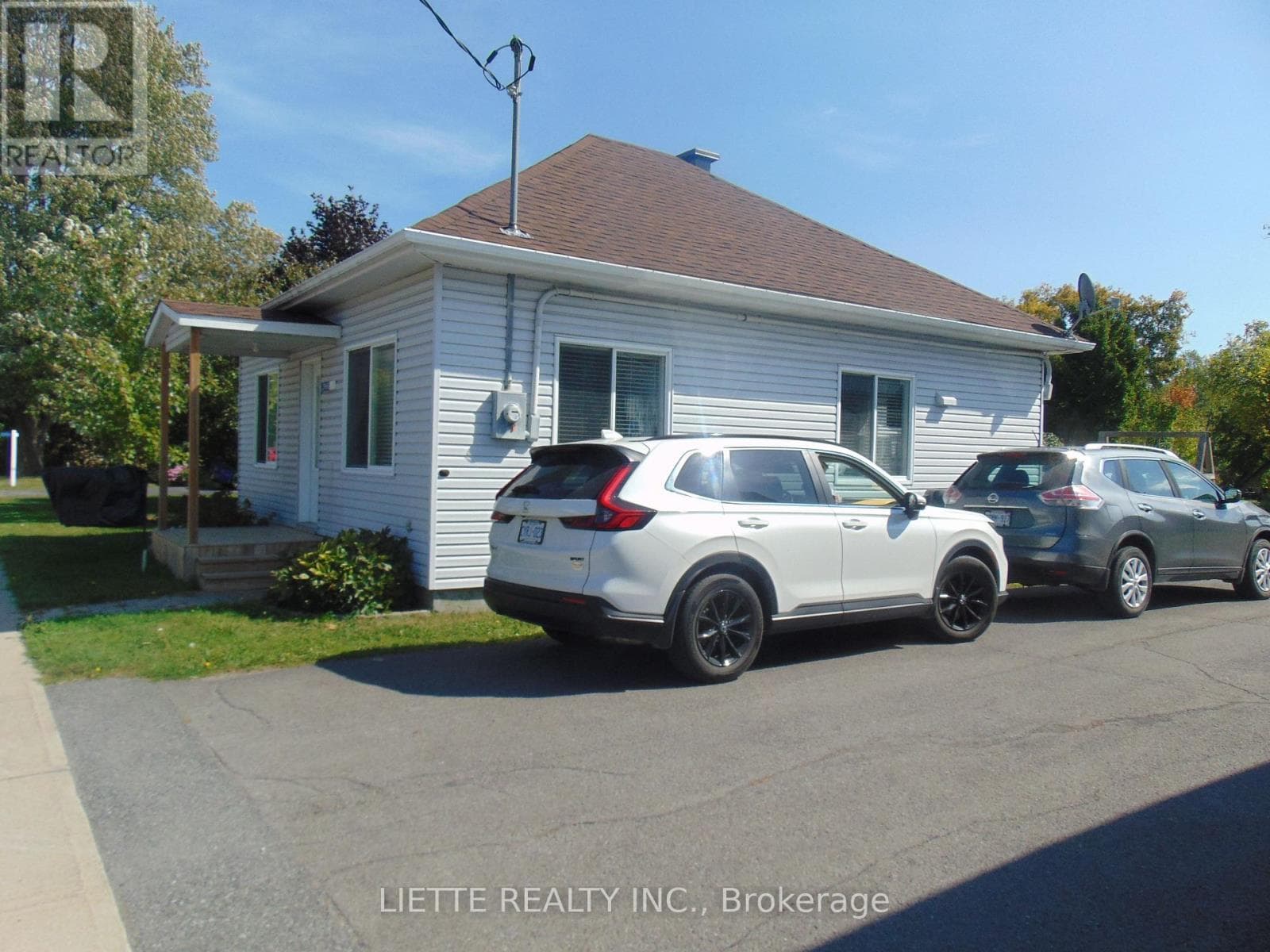 21968 MAIN STREET, Cornwall — photo 3