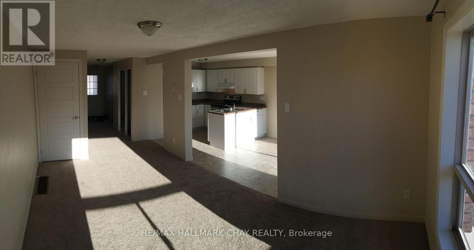 141 BLACK CHERRY CRESCENT, Toronto — photo 5