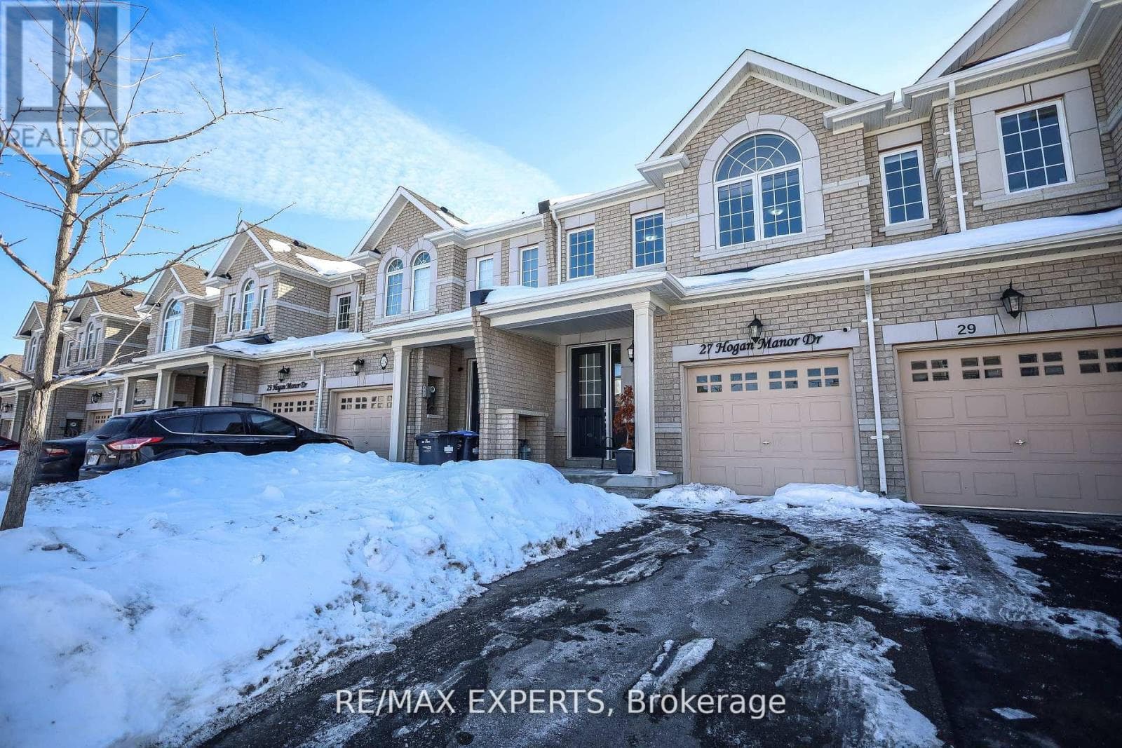 27 HOGAN MANOR DRIVE in CREDITVIEW