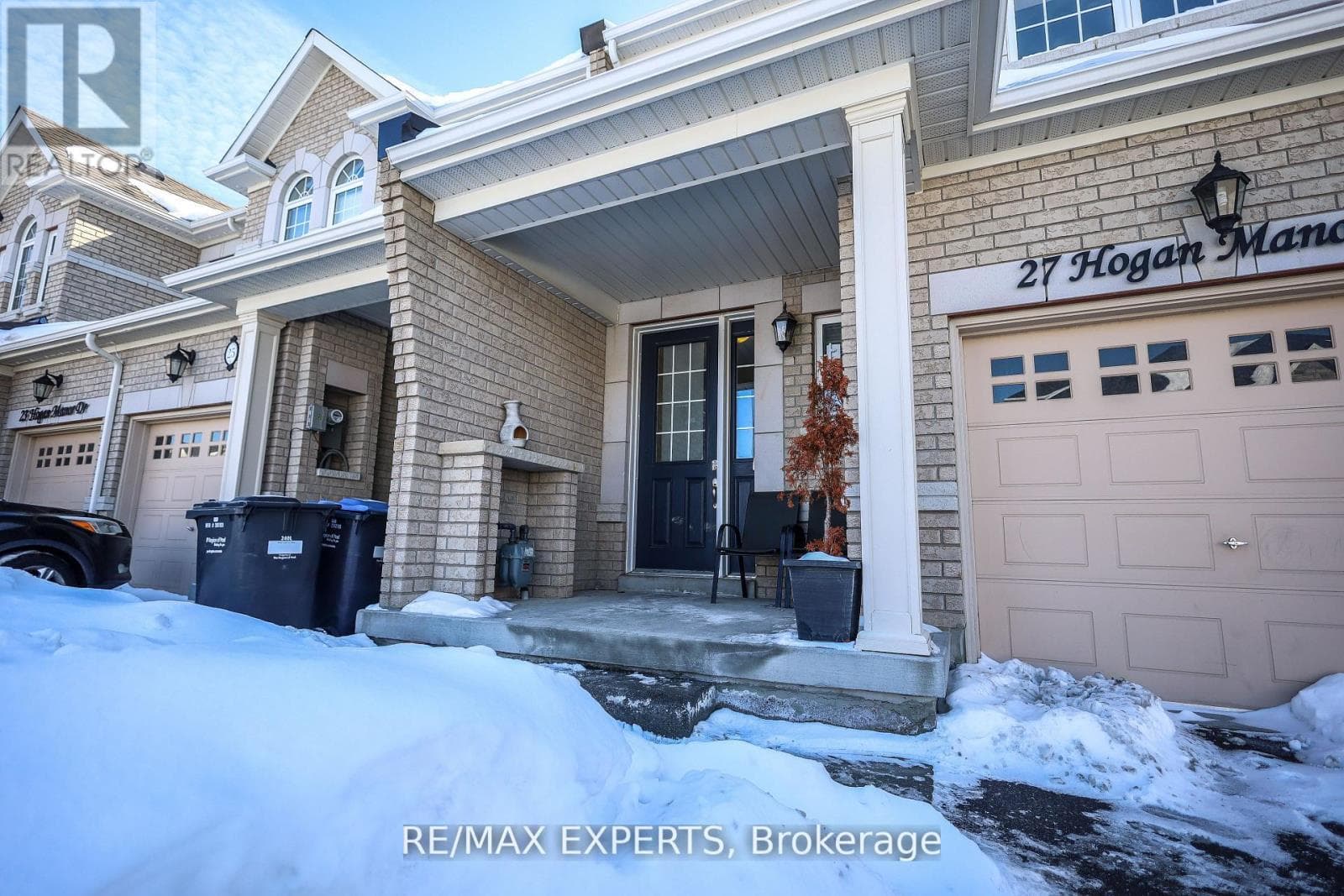 27 HOGAN MANOR DRIVE, Toronto — photo 4