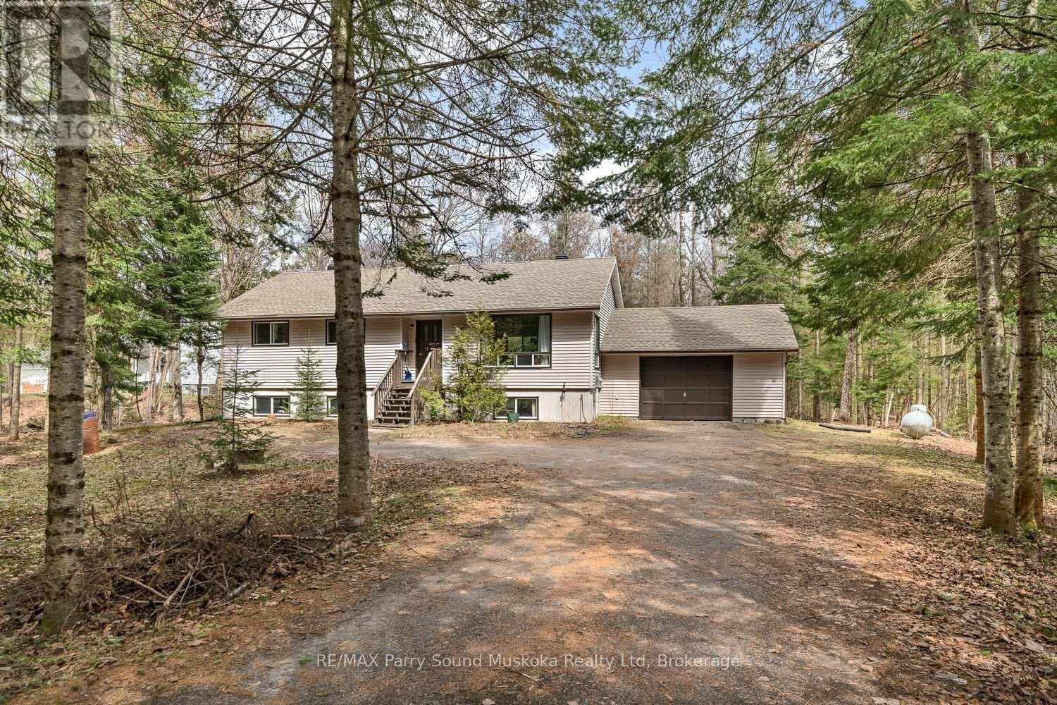 37 HUMPHREY DRIVE, OnePoint — photo 2