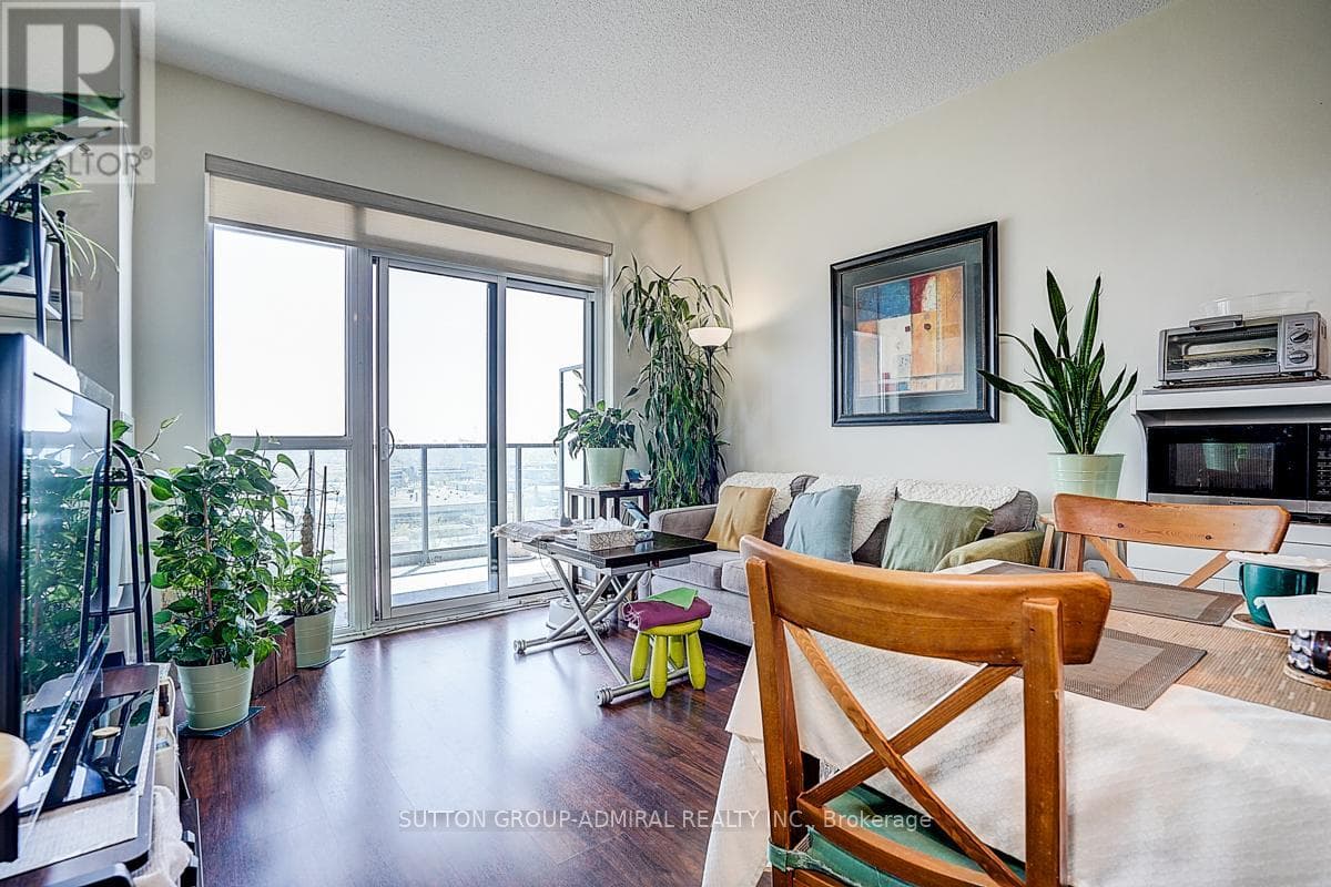 1413 - 35 BRIAN PECK CRESCENT, Toronto — photo 3