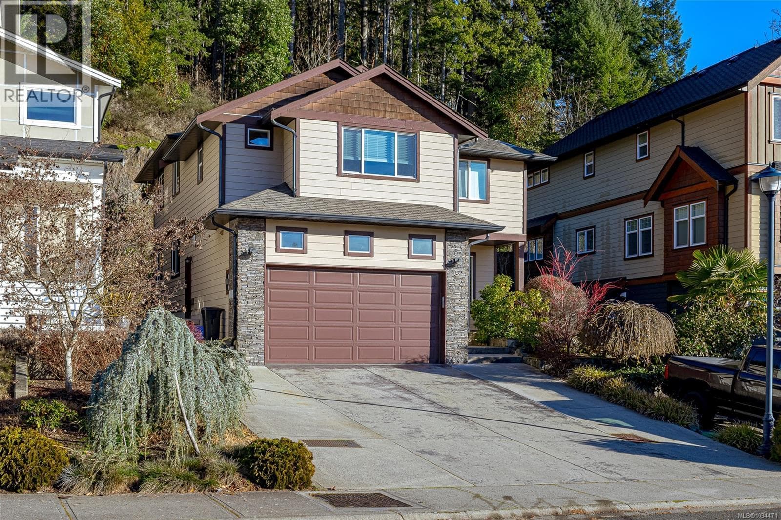 648 Granrose Terr in 