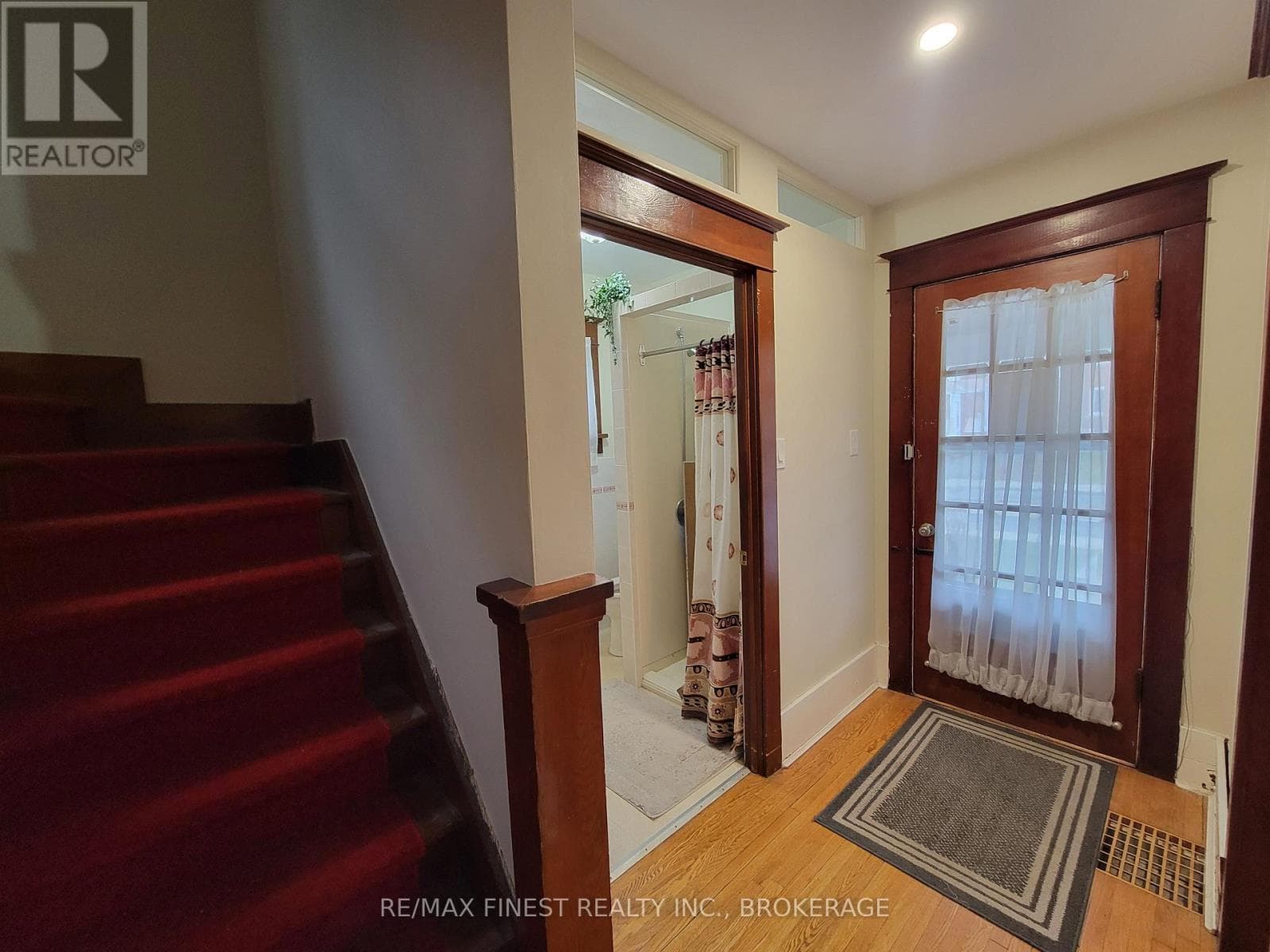 48 DUNDAS STREET, Kingston — photo 5