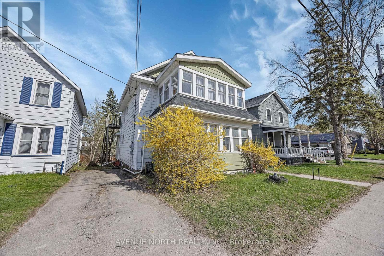 143 BROCKVILLE STREET, Ottawa — photo 3