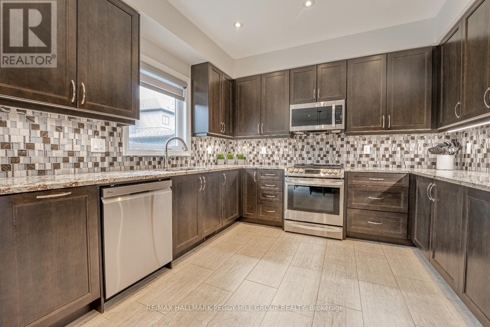 41 LANDSCAPE DRIVE, Toronto — photo 3