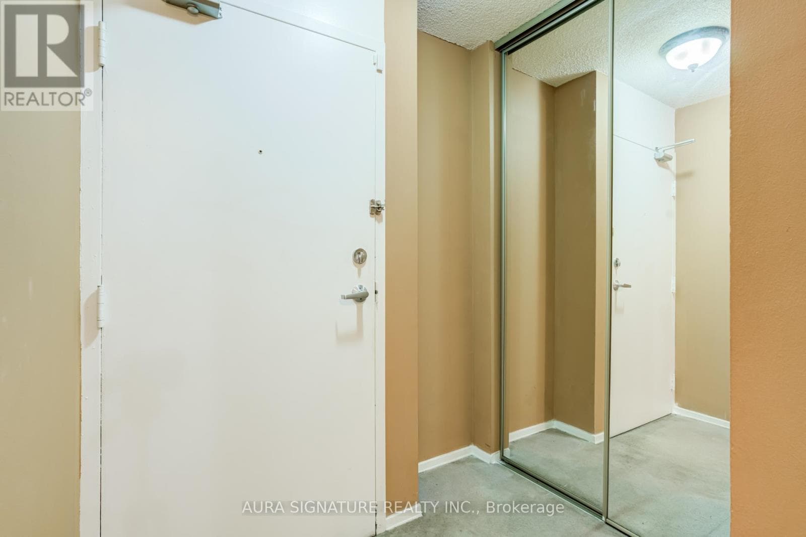 401 - 3077 WESTON ROAD, Toronto — photo 5