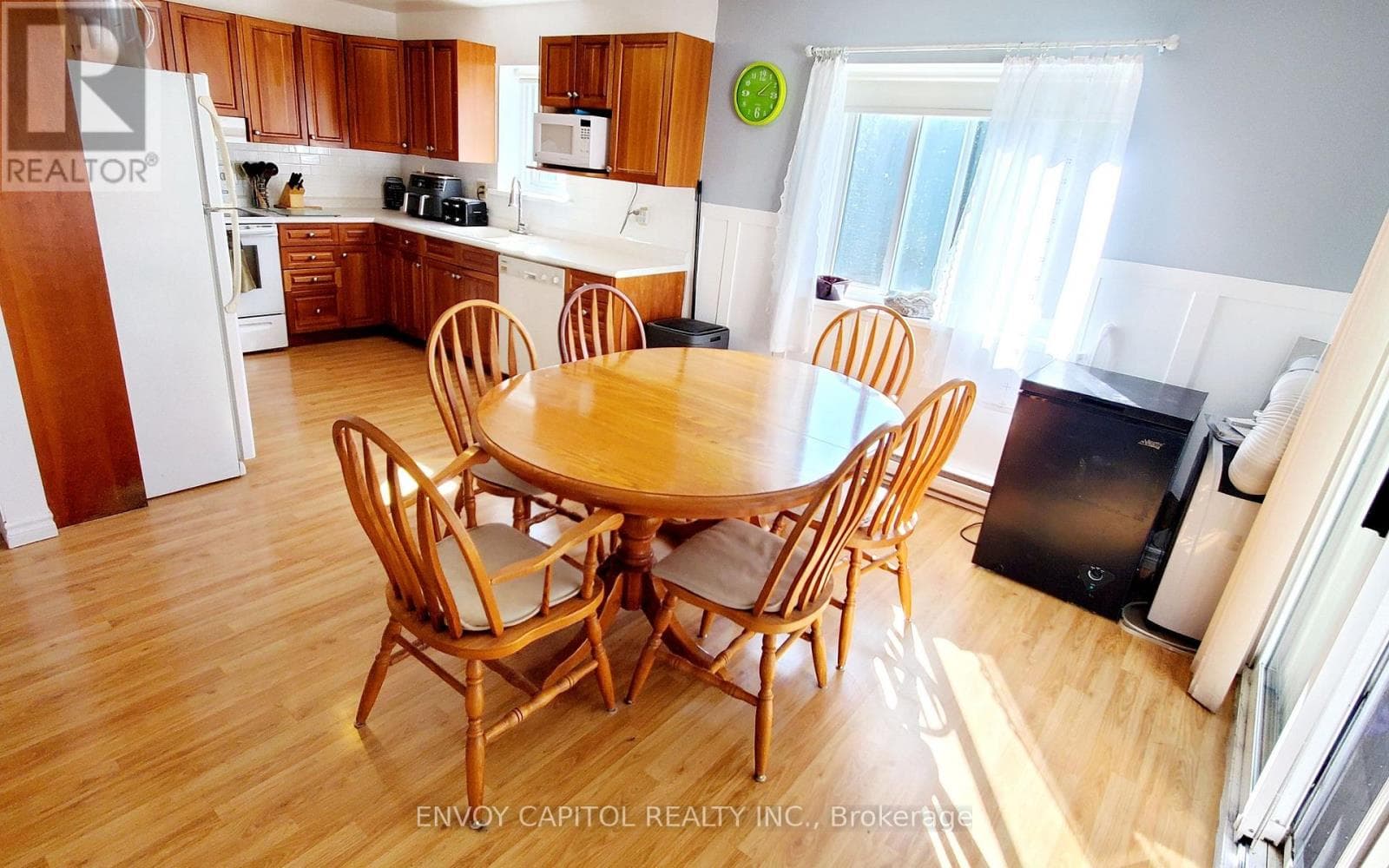 2303 THURSTONIA ROAD, Toronto — photo 2