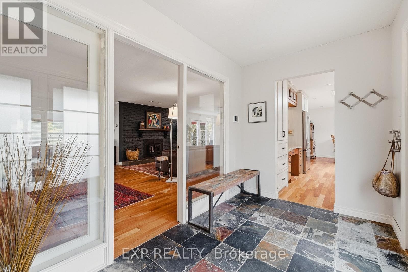 459 LEE AVENUE, Toronto — photo 4