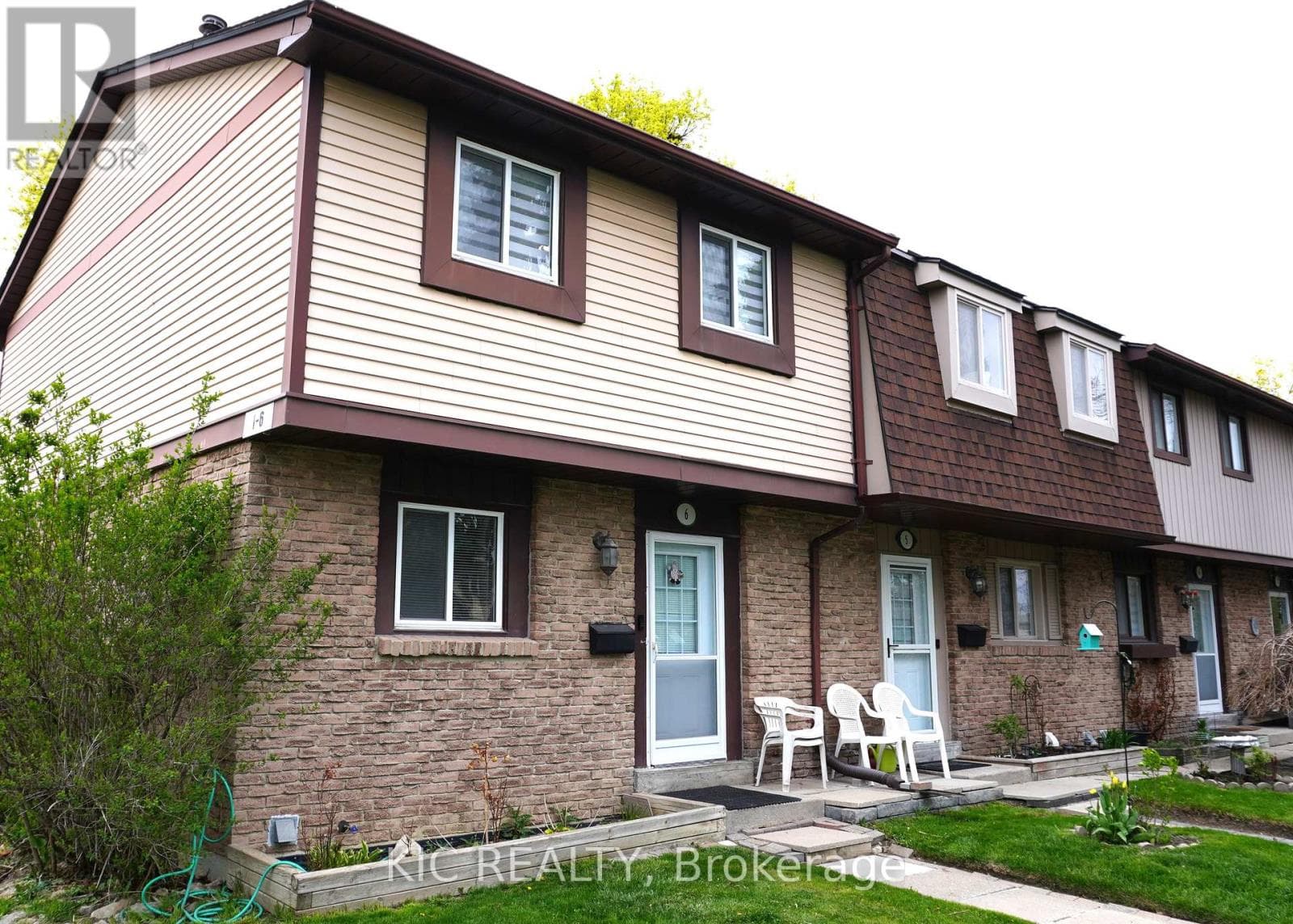 6 - 93 HANSEN ROAD N in MADOC