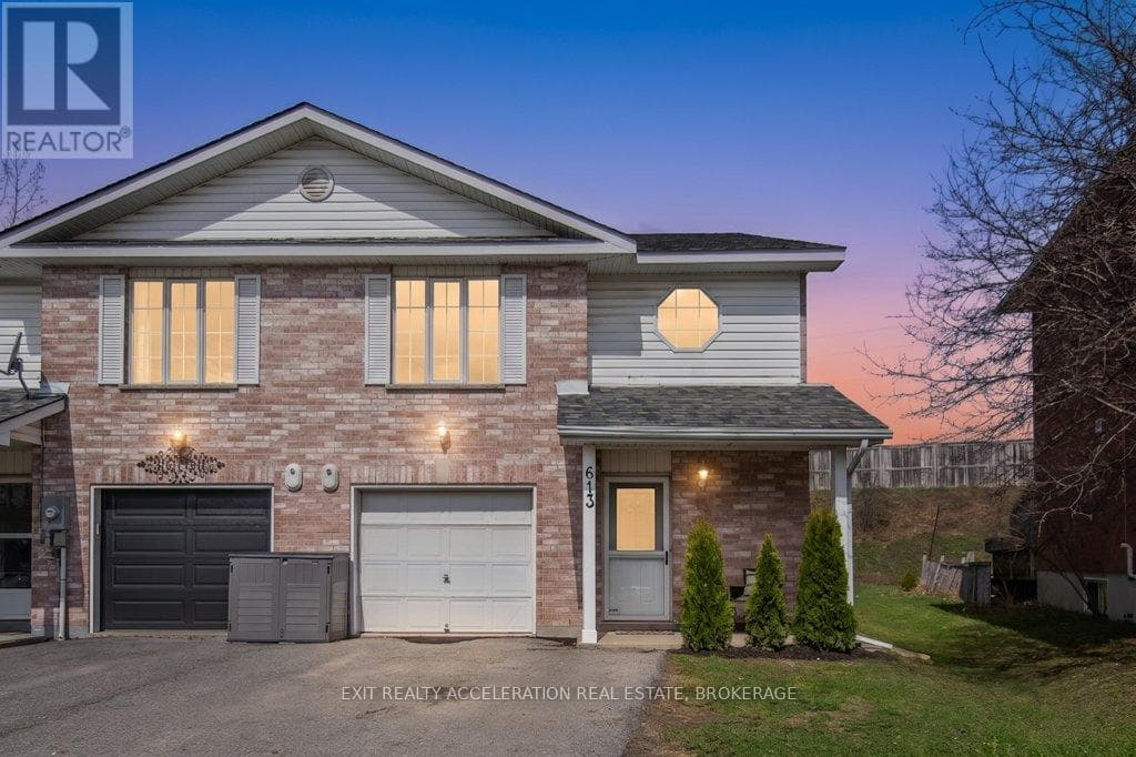613 TANNER DRIVE in Gardiners / Meadowbrook