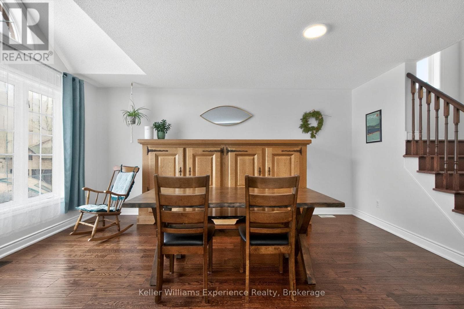 1005 WHITNEY CRESCENT, OnePoint — photo 4