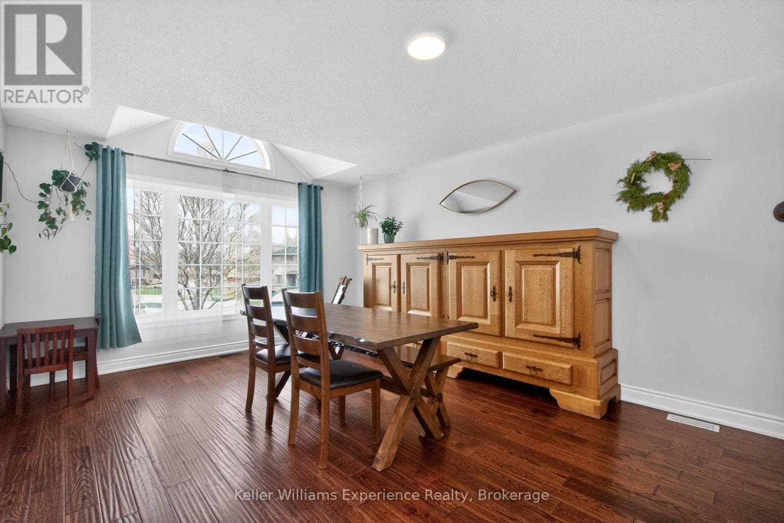 1005 WHITNEY CRESCENT, OnePoint — photo 5