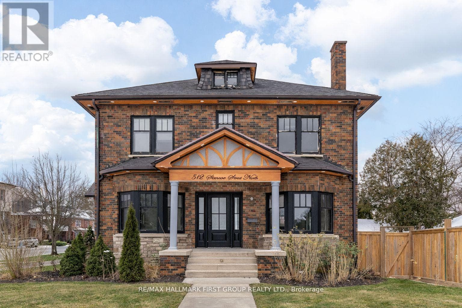 512 SIMCOE STREET NORTH in O'NEILL