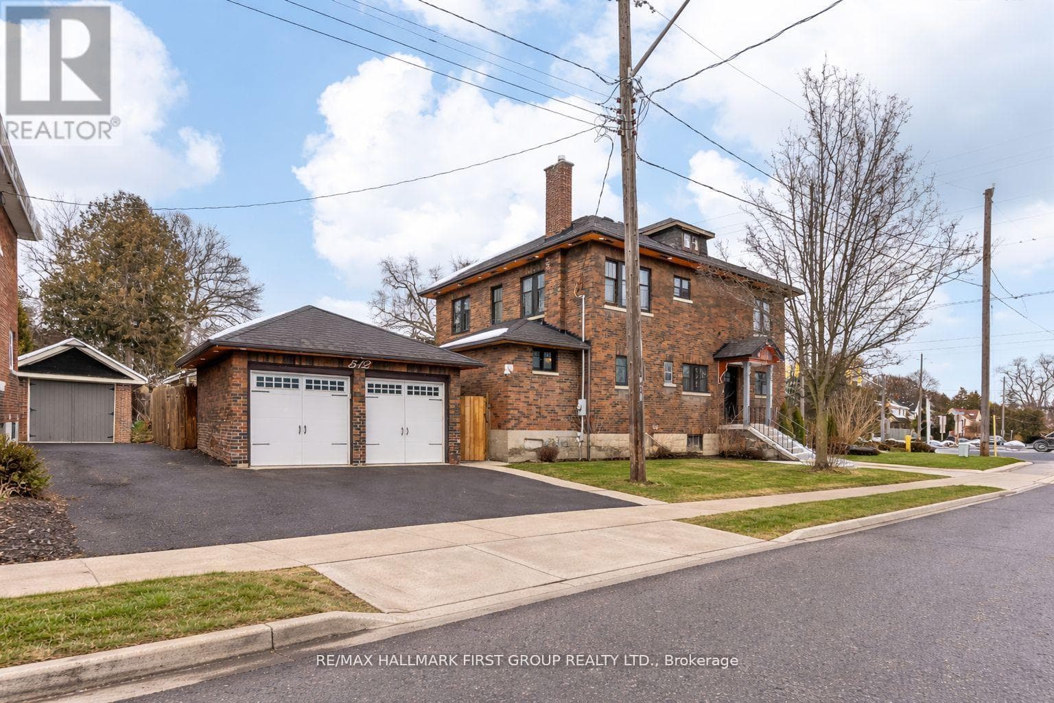 512 SIMCOE STREET NORTH, Toronto — photo 2