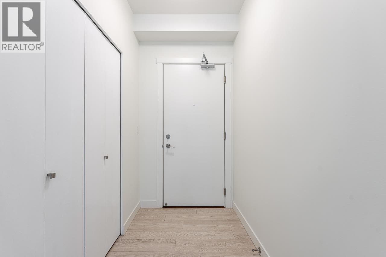 204 711 W 14TH STREET, Greater Vancouver — photo 5