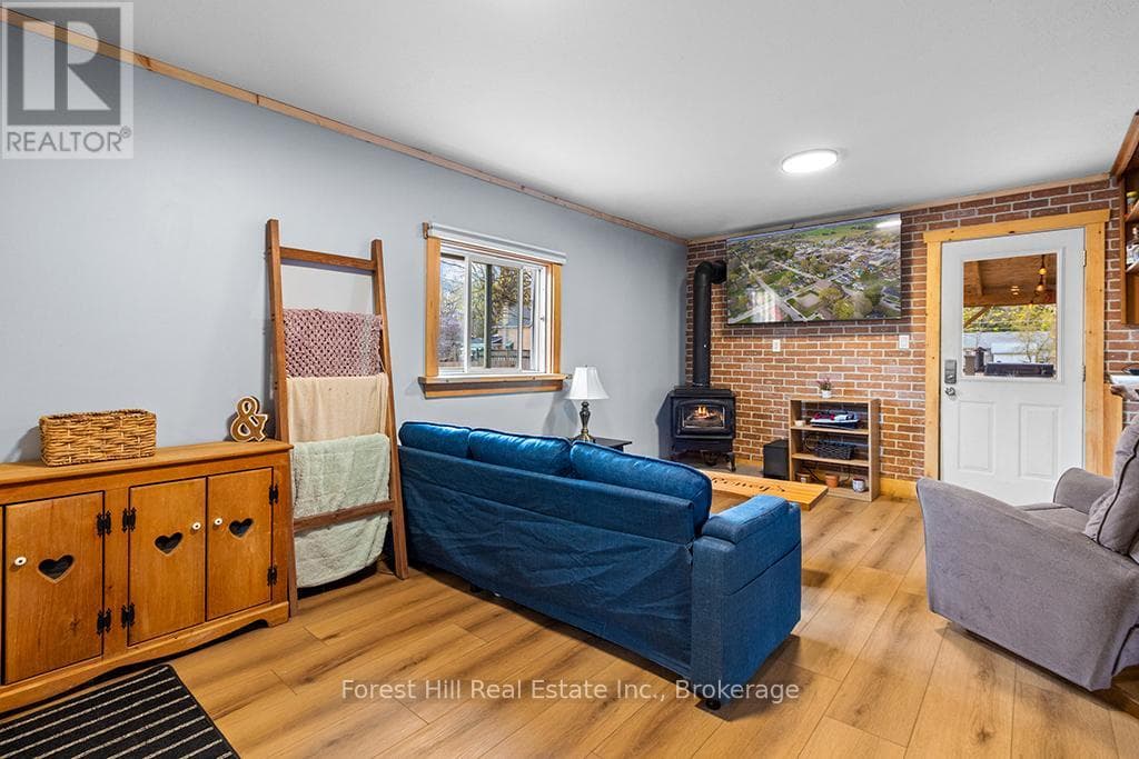 66 3RD STREET SOUTHWEST, OnePoint — photo 4
