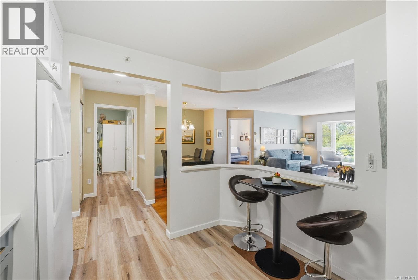 209 5650 Edgewater Lane, Vancouver Island — photo 5