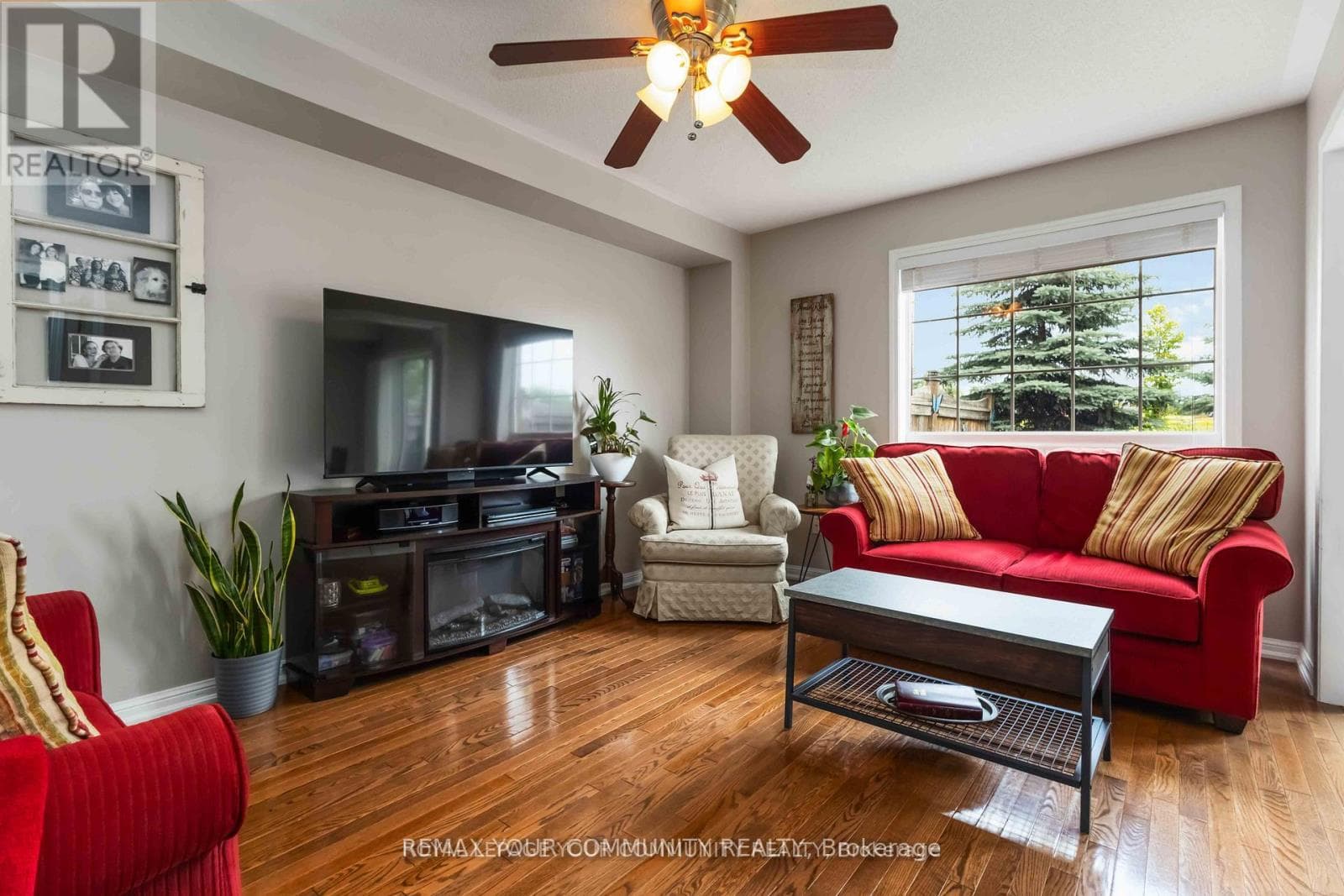49 LATCHFORD WAY, Toronto — photo 3