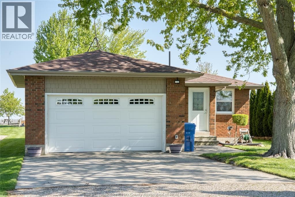 12320 LAFORET BEACH, Windsor — photo 4