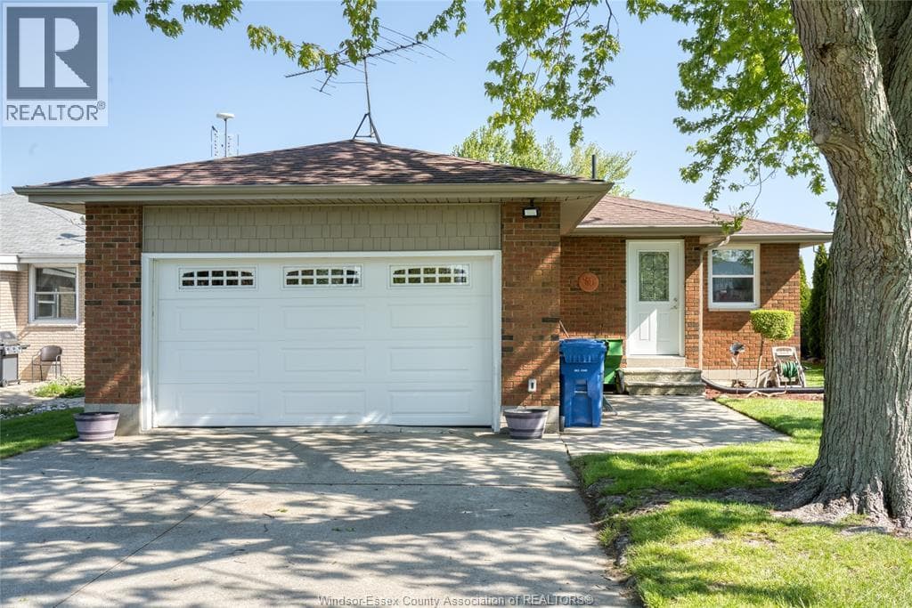 12320 & 12333 LAFORET BEACH in 