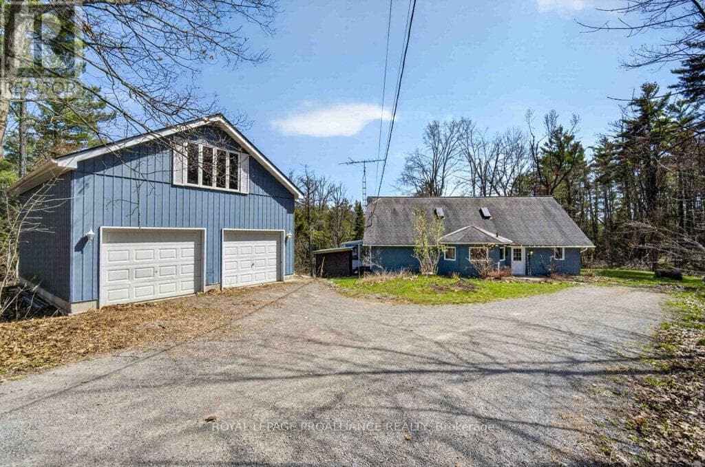 2406 NORTHEYS BAY ROAD, Central Lakes — photo 2