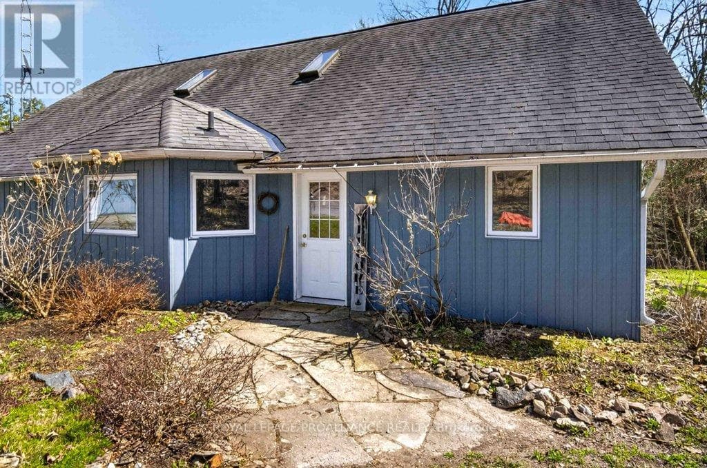 2406 NORTHEYS BAY ROAD, Central Lakes — photo 4