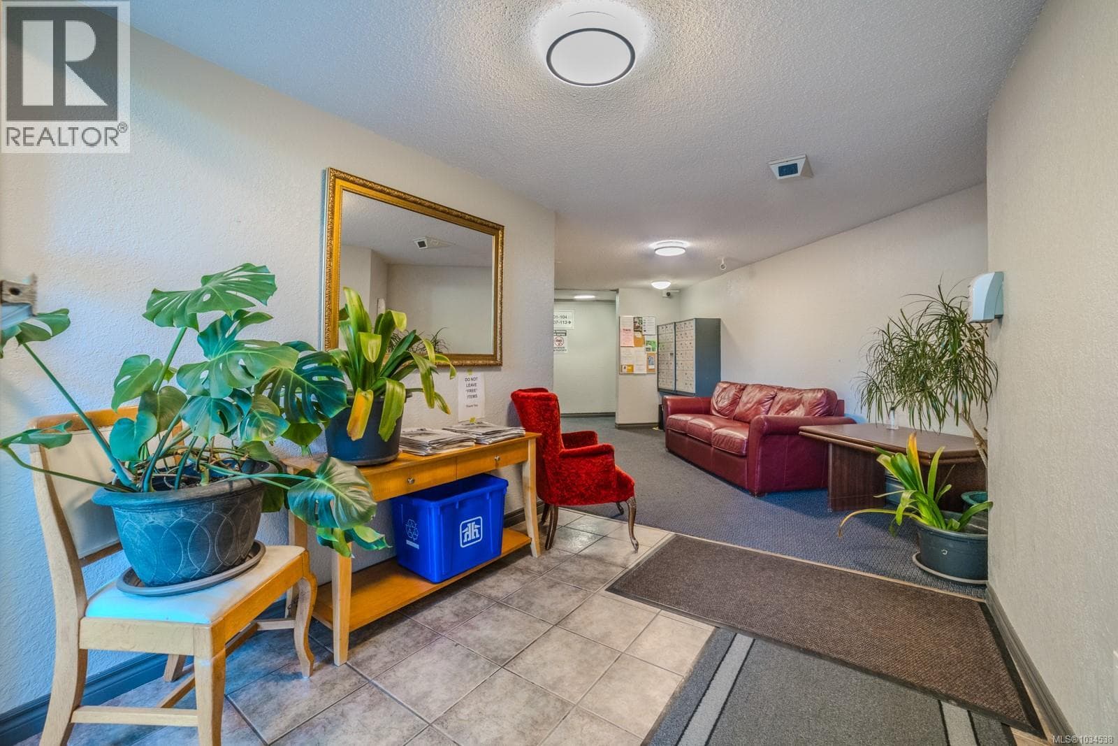 103 3040 Pine St, Vancouver Island — photo 3