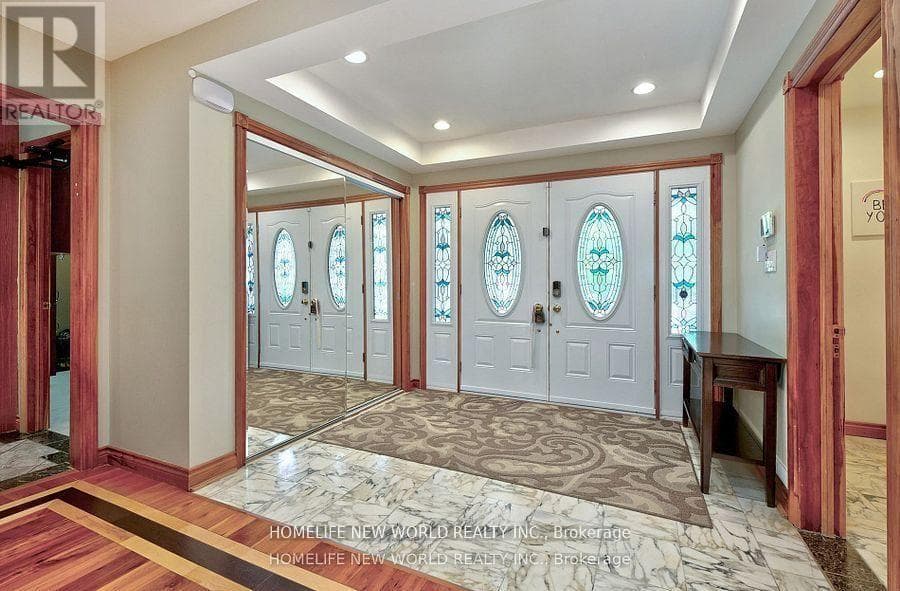 7 SULGRAVE CRESCENT, Toronto — photo 2