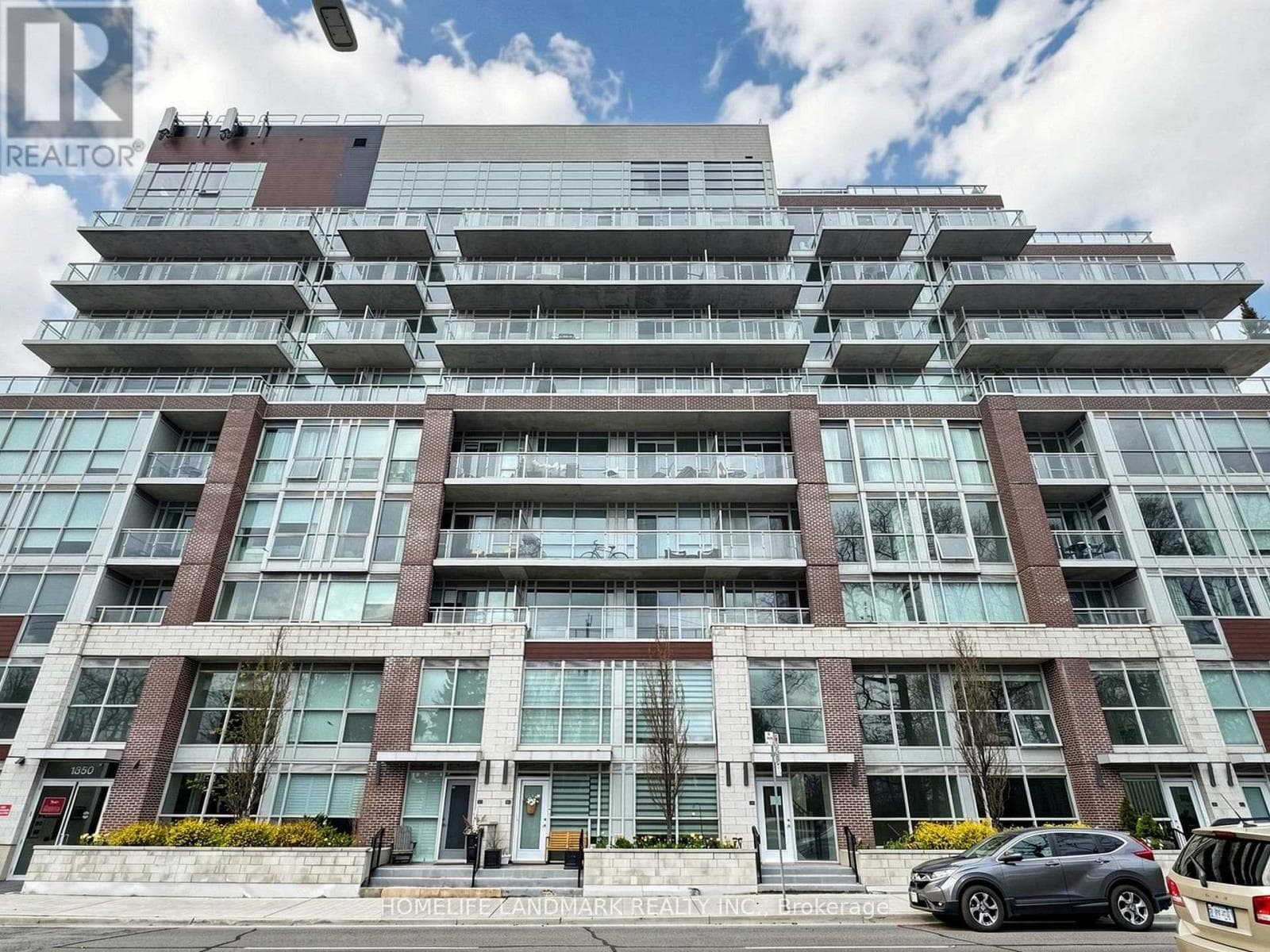 209 - 1350 KINGSTON ROAD in Birchcliffe-Cliffside