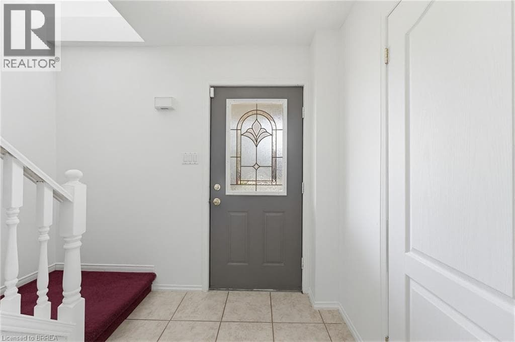 25 ANASTASIA CRESCENT, Brantford — photo 5