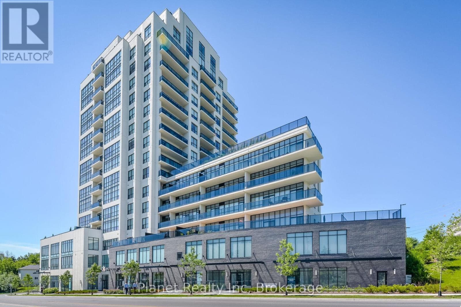 501 - 150 WELLINGTON STREET E in Downtown
