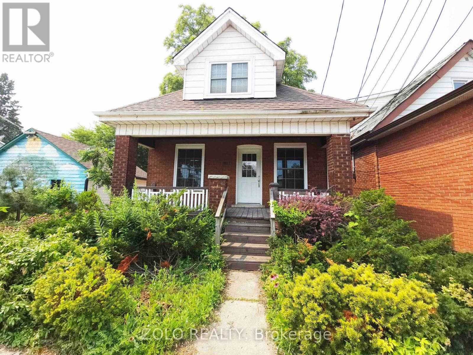 1504 KING STREET EAST in Delta East