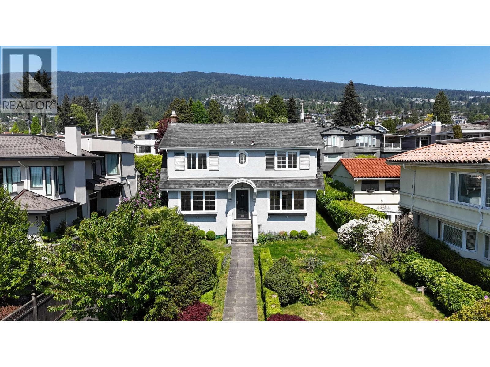 2361 BELLEVUE AVENUE, Greater Vancouver — photo 3