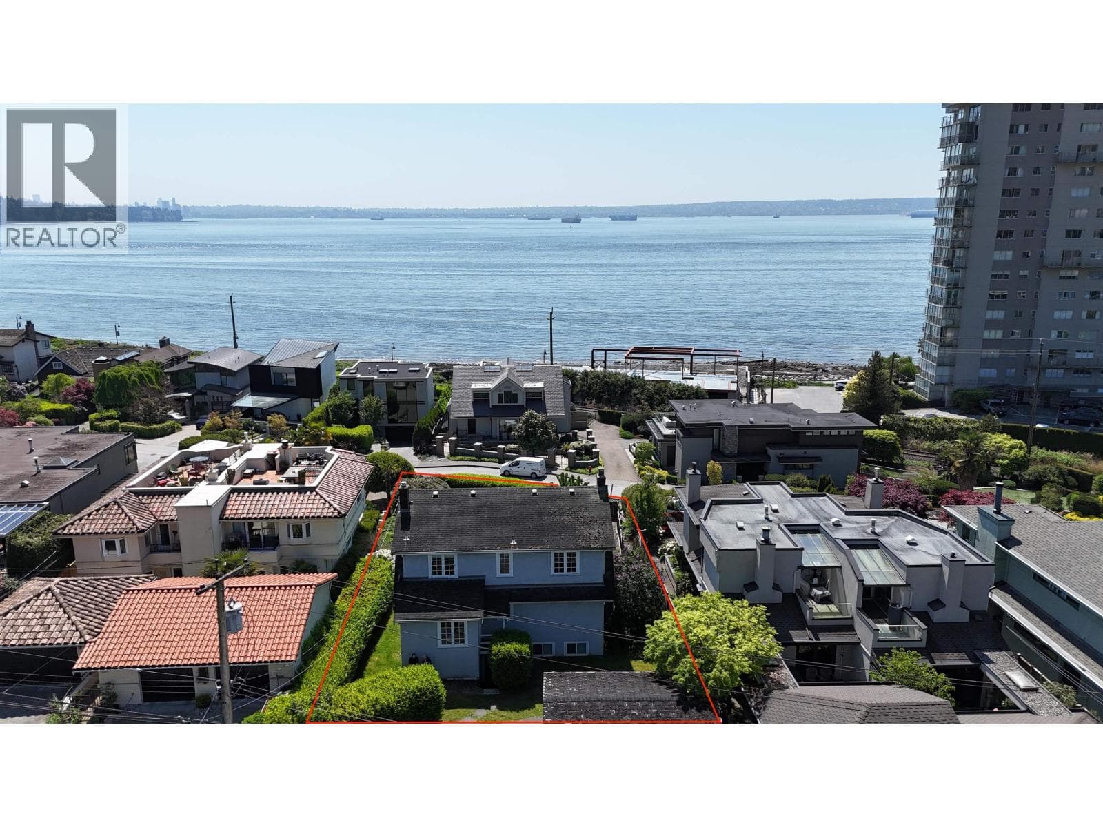 2361 BELLEVUE AVENUE, Greater Vancouver — photo 5