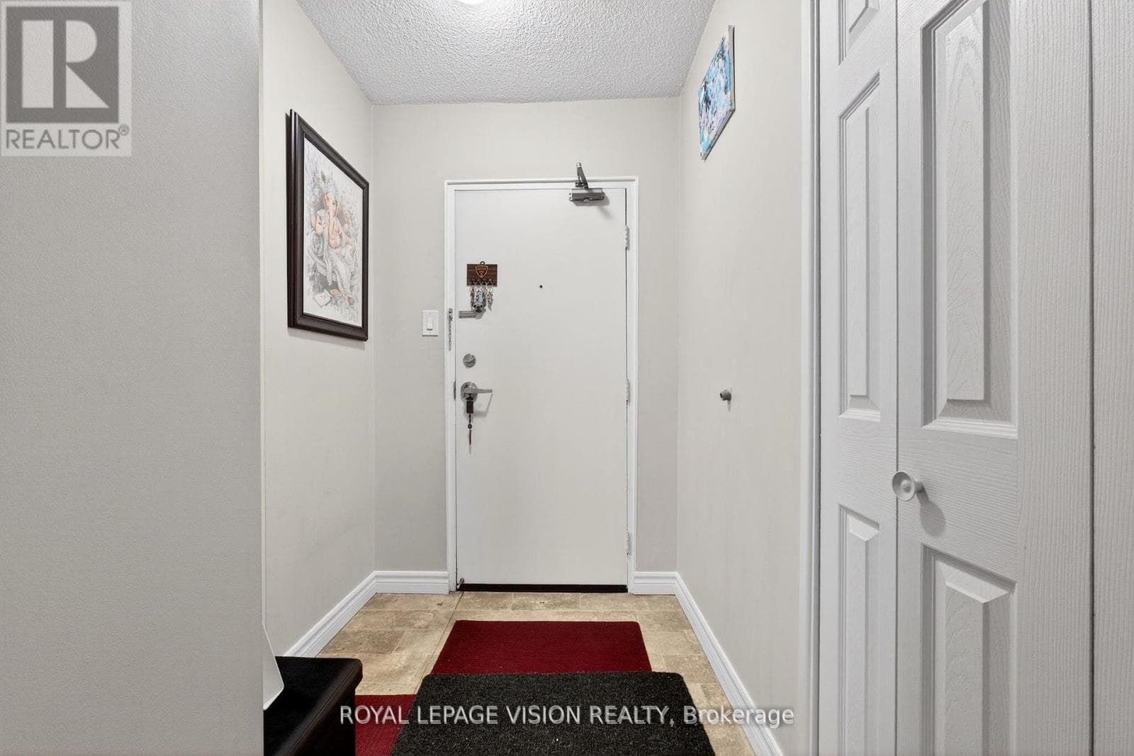1002 - 81 MILLSIDE DRIVE, Toronto — photo 4