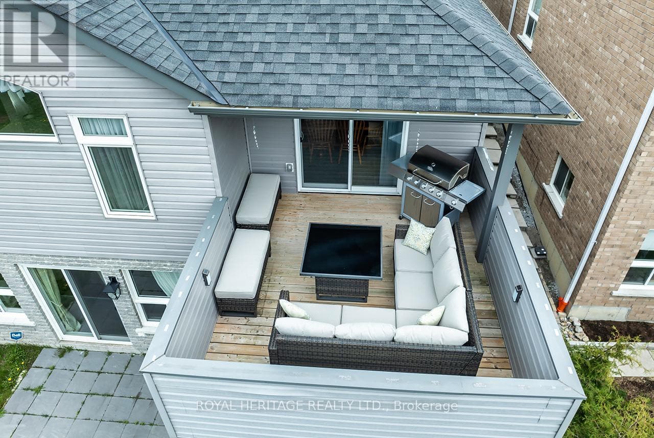 25 SUMMER LANE, Toronto — photo 3