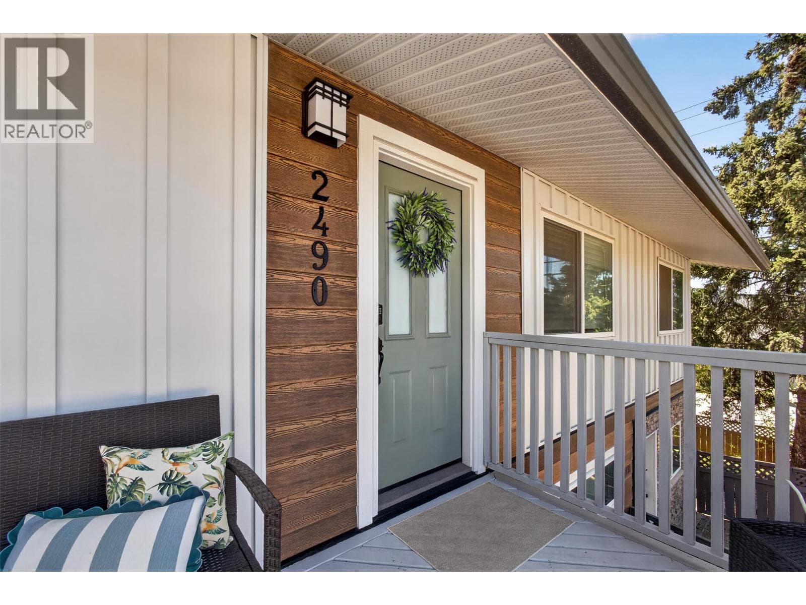 2490 SEXSMITH ROAD, Interior REALTORS® — photo 3
