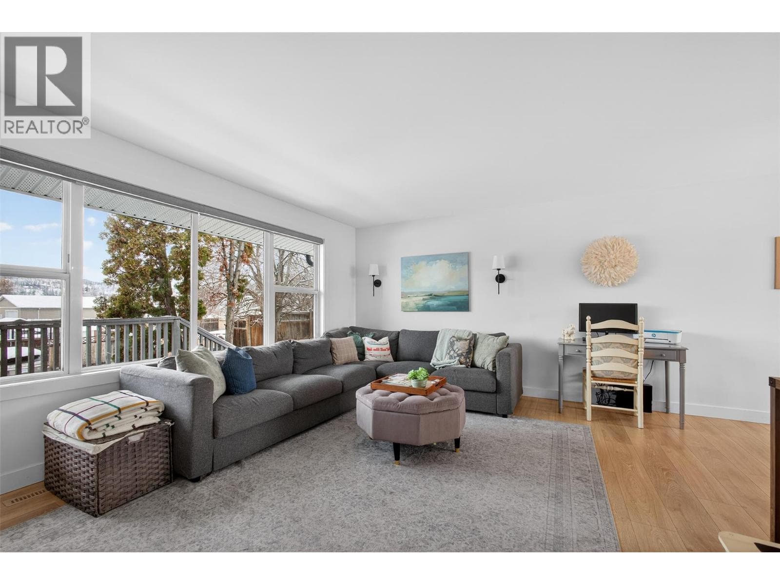 2490 SEXSMITH ROAD, Interior REALTORS® — photo 4