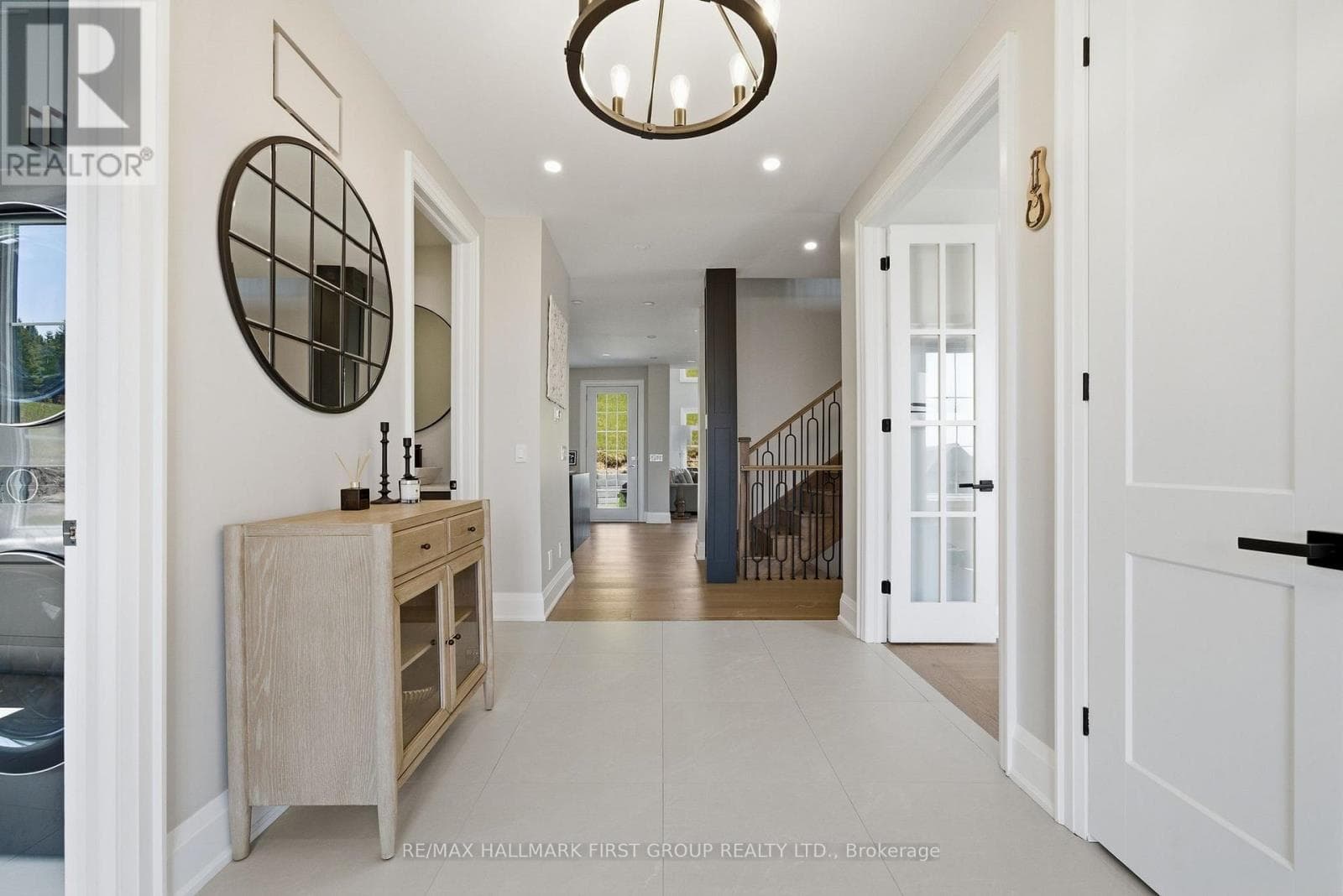 13 ARCHIBALD COURT, Central Lakes — photo 5