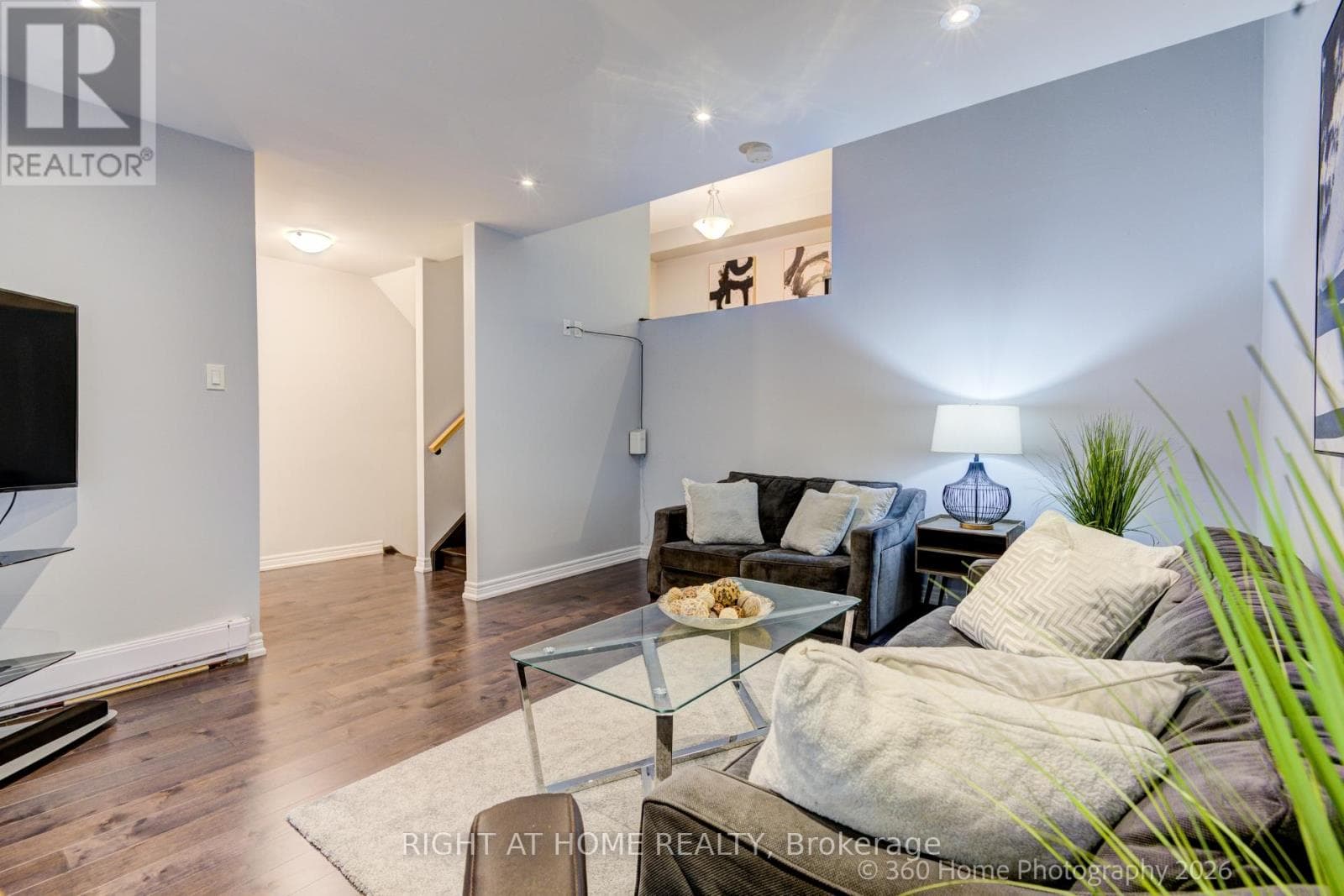 80 - 221 MILESTONE CRESCENT, Toronto — photo 4